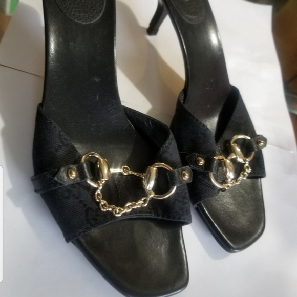 Gucci Women  Half Shoes - Picture 1 of 9